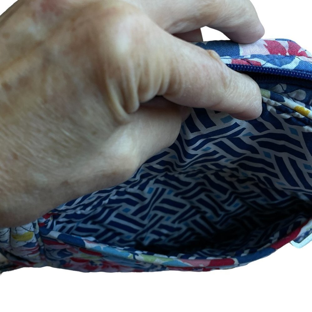 Vera Bradley Quilted Backpack Summer Cottage Retired Print 12 Inch by 10 Inch - Picture 8 of 11